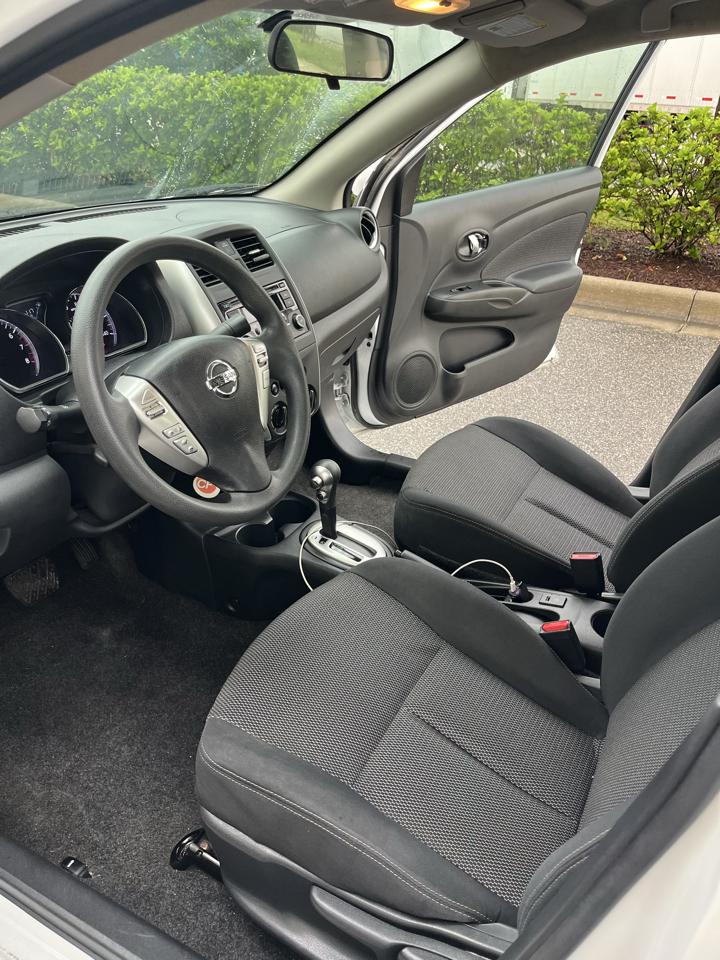 Nissan Versa  2016