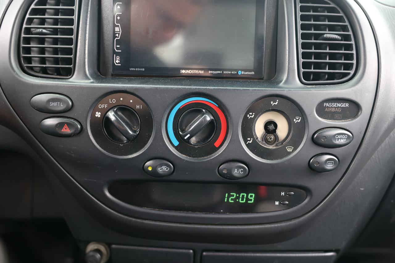 Toyota Tundra  2006