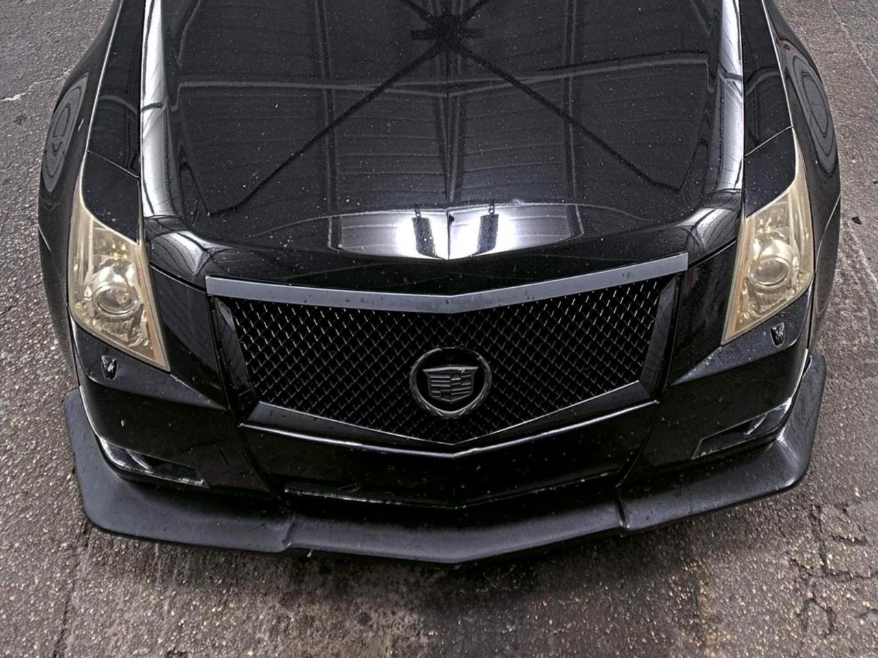 Cadillac CTS Wagon  2010