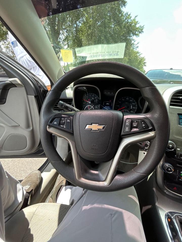 Chevrolet Malibu  2015