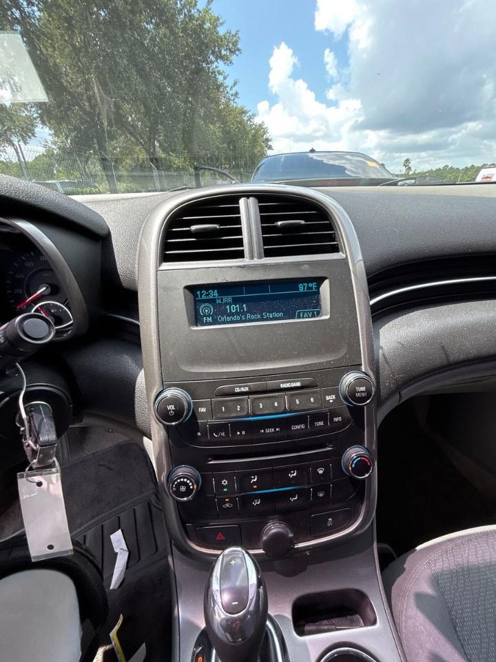 Chevrolet Malibu  2015