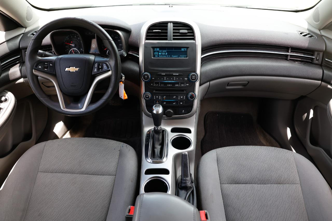 Chevrolet Malibu  2015