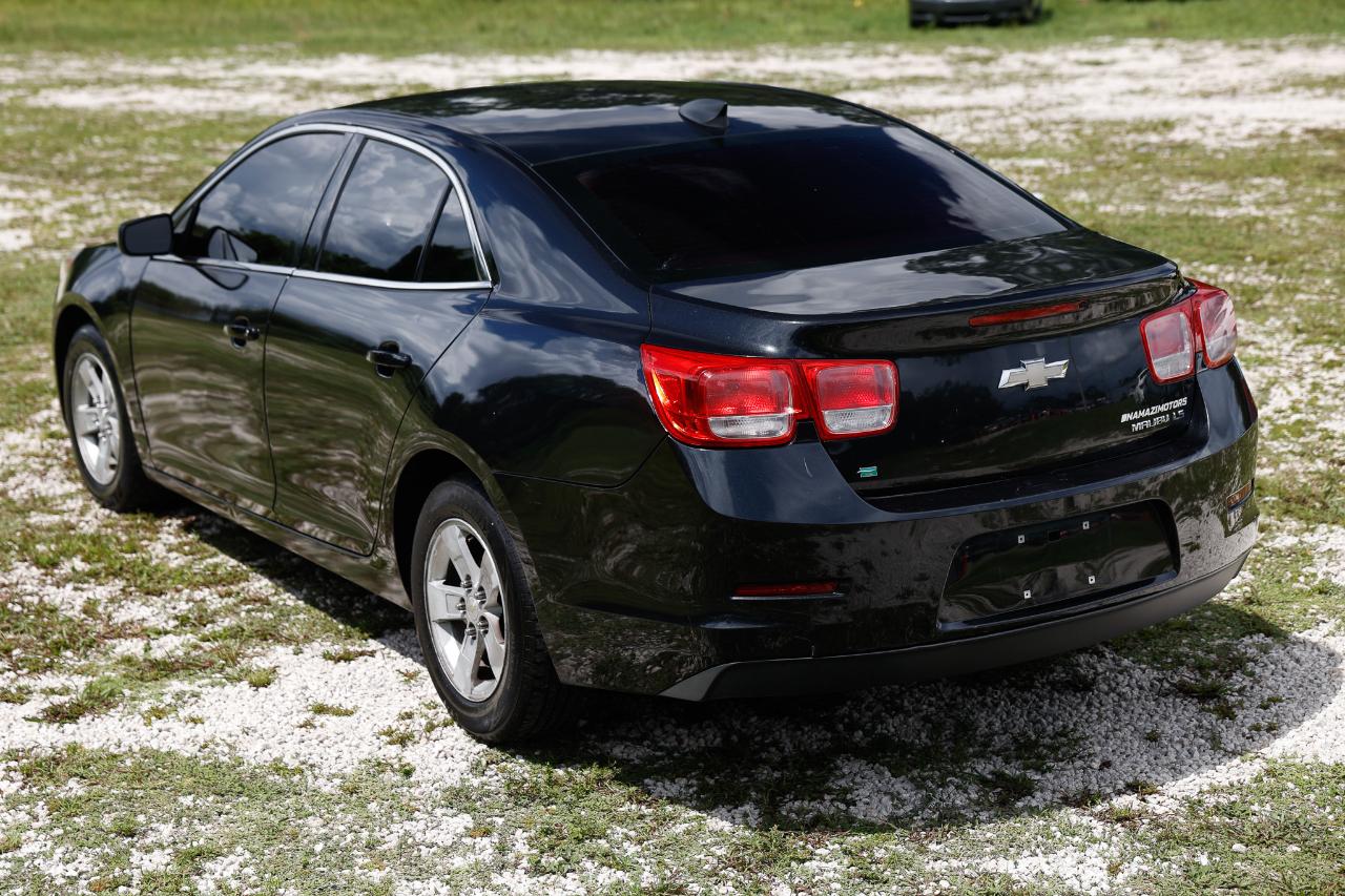 Chevrolet Malibu  2015