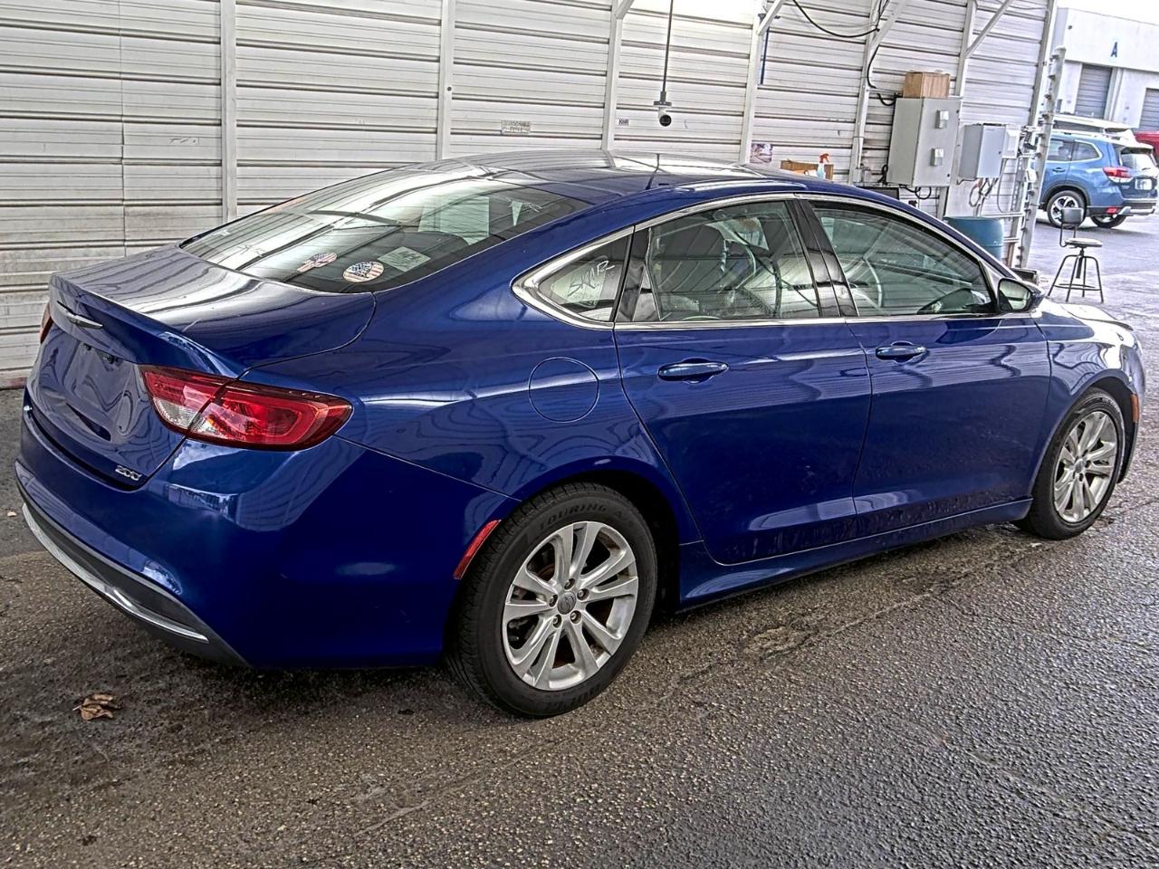 Chrysler 200  2016