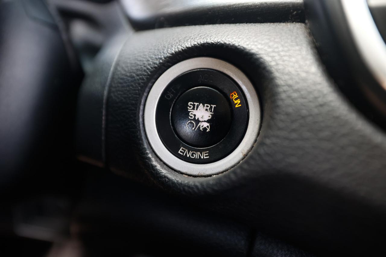 Chrysler 200 photo 28