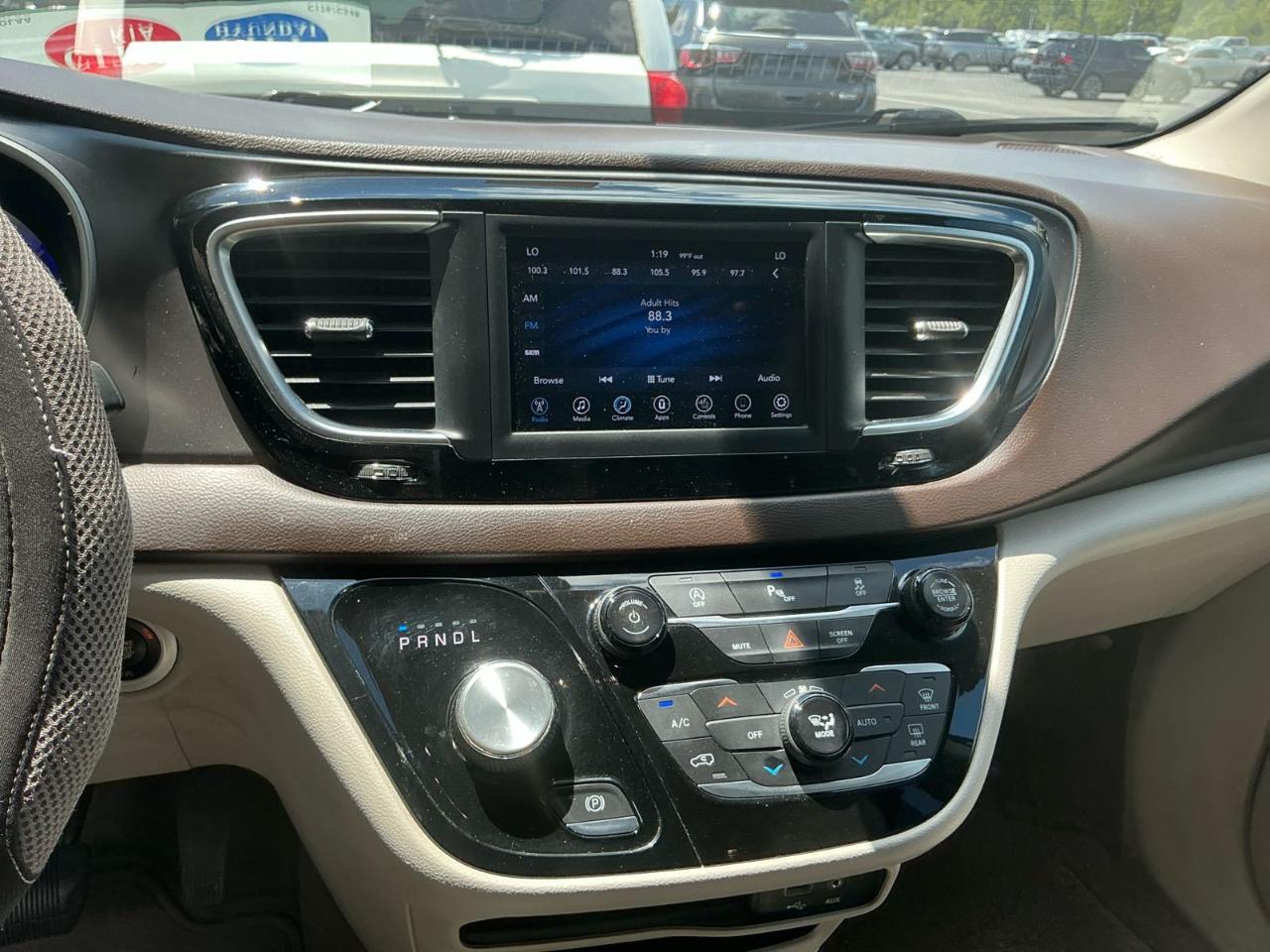 Chrysler Pacifica  2018