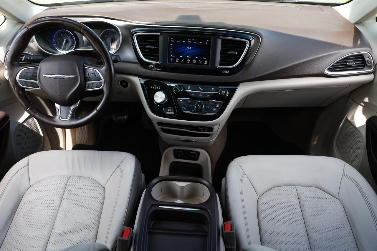 Chrysler Pacifica  2018