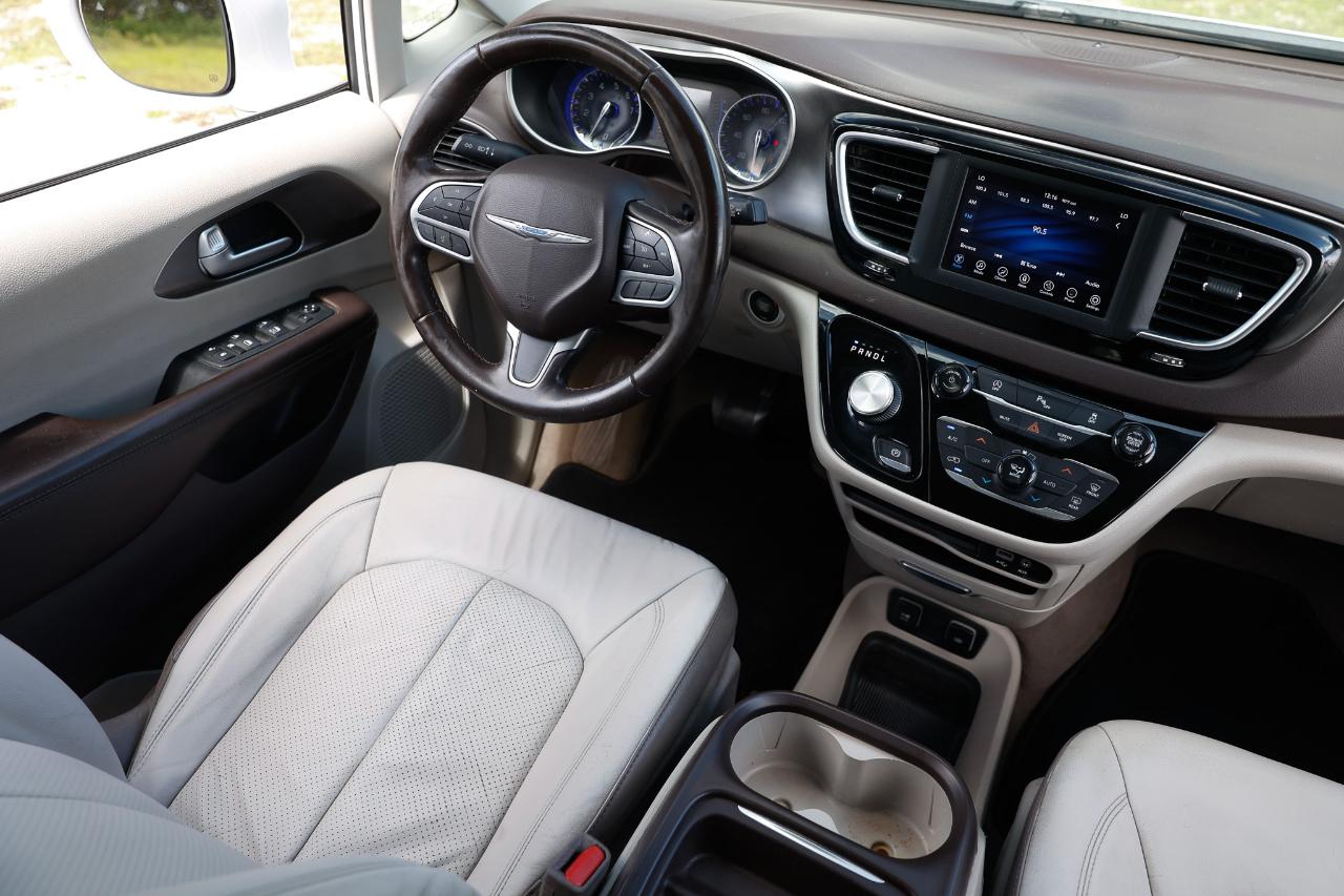 Chrysler Pacifica  2018