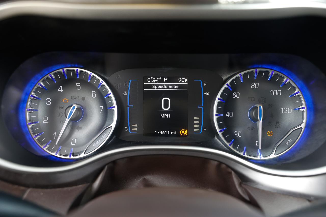 Chrysler Pacifica  2018