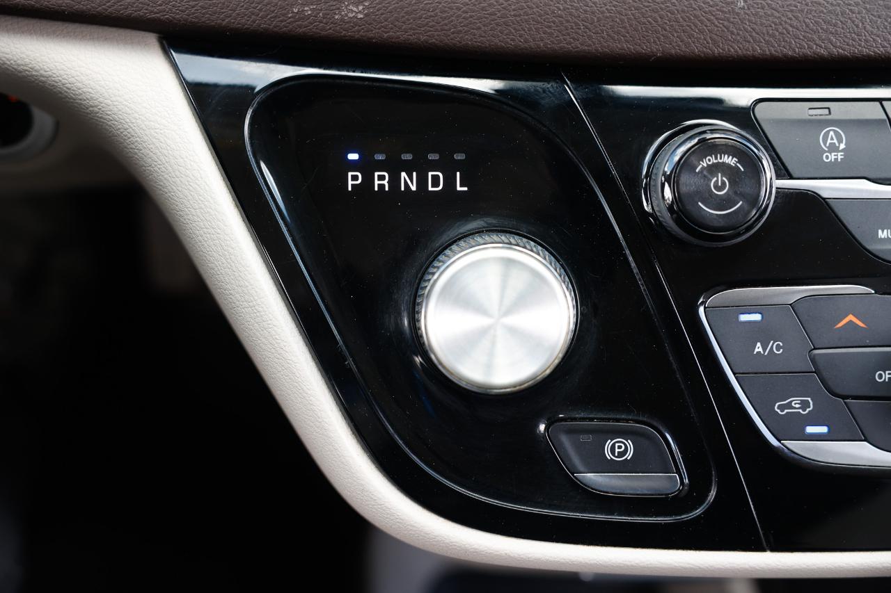 Chrysler Pacifica  2018