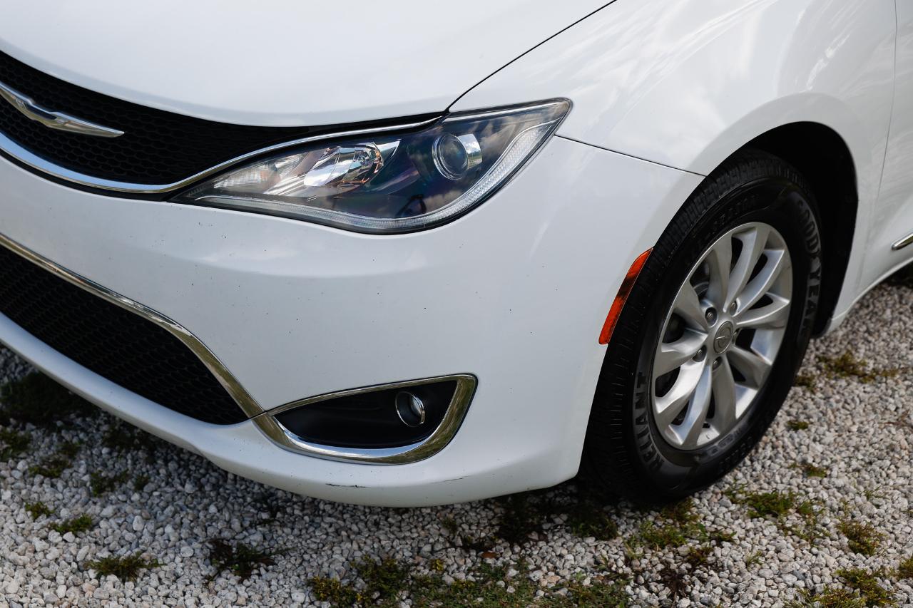 Chrysler Pacifica  2018