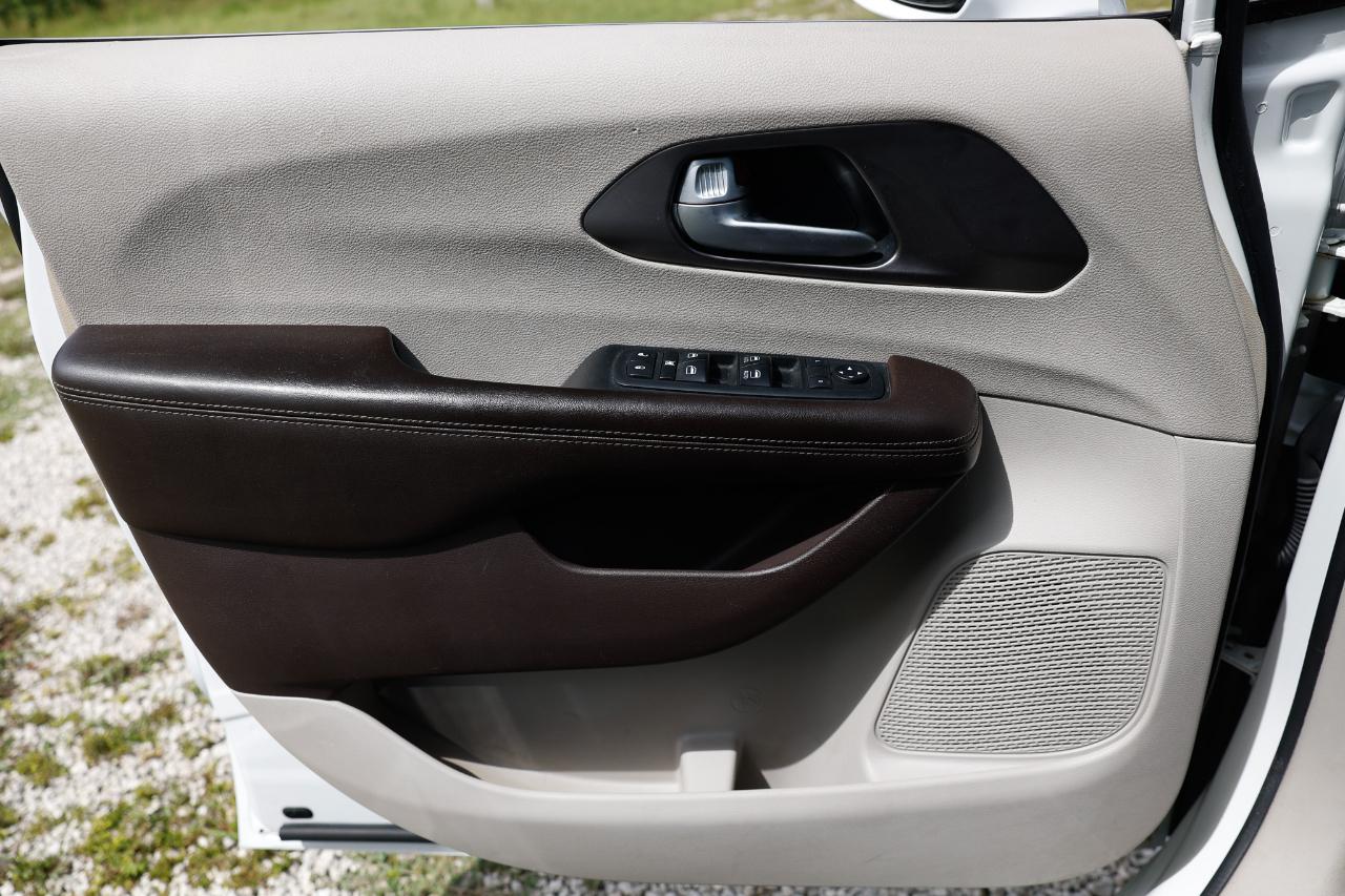 Chrysler Pacifica  2018