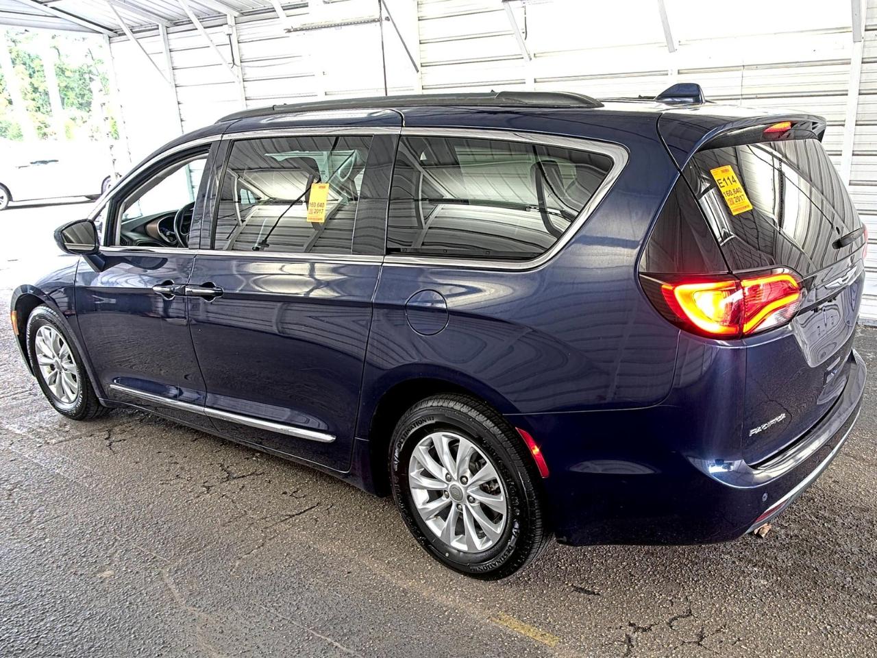 Chrysler Pacifica  2017