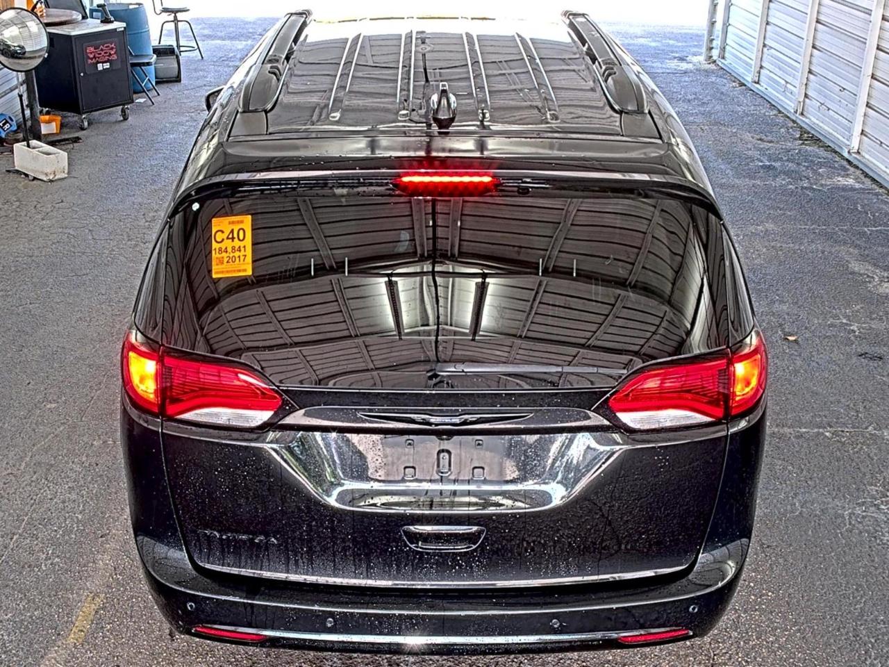 Chrysler Pacifica  2017