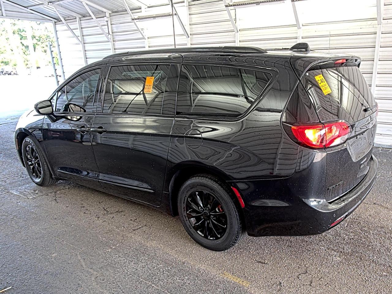 Chrysler Pacifica  2017