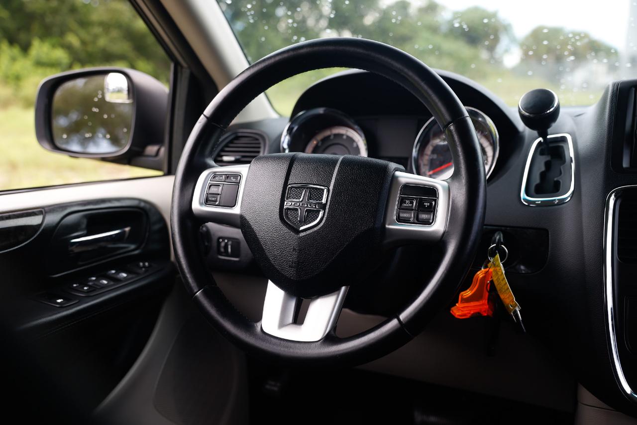Dodge Grand Caravan  2017