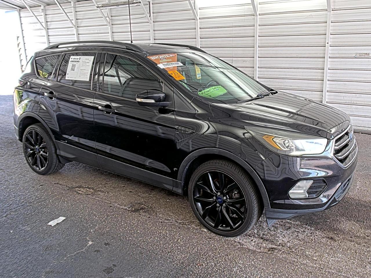 Ford Escape  2017