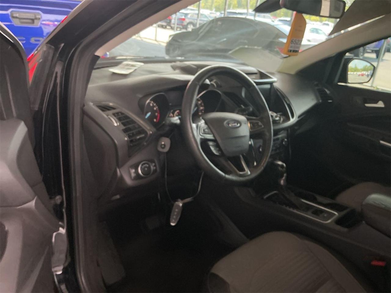 Ford Escape  2017