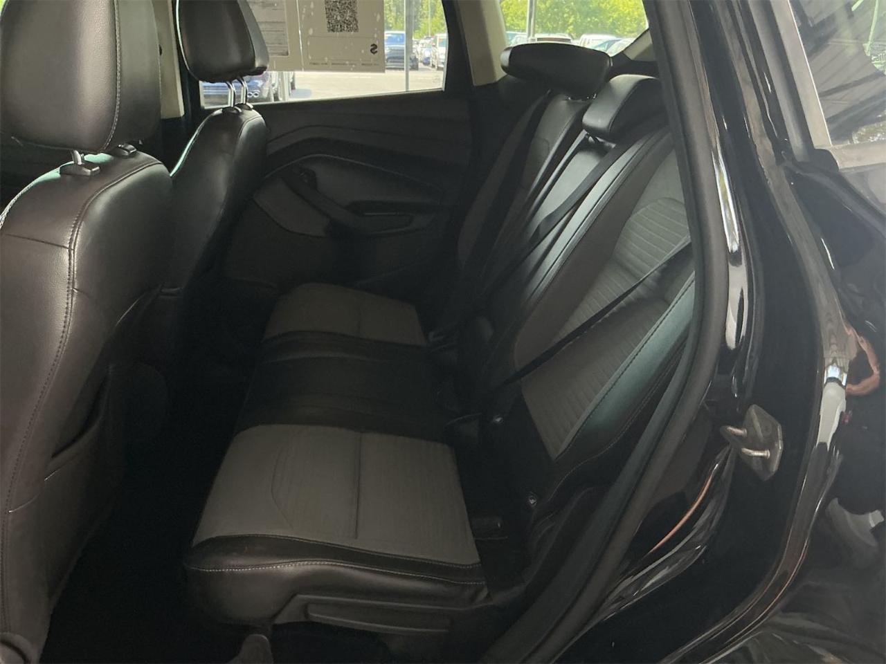 Ford Escape  2017