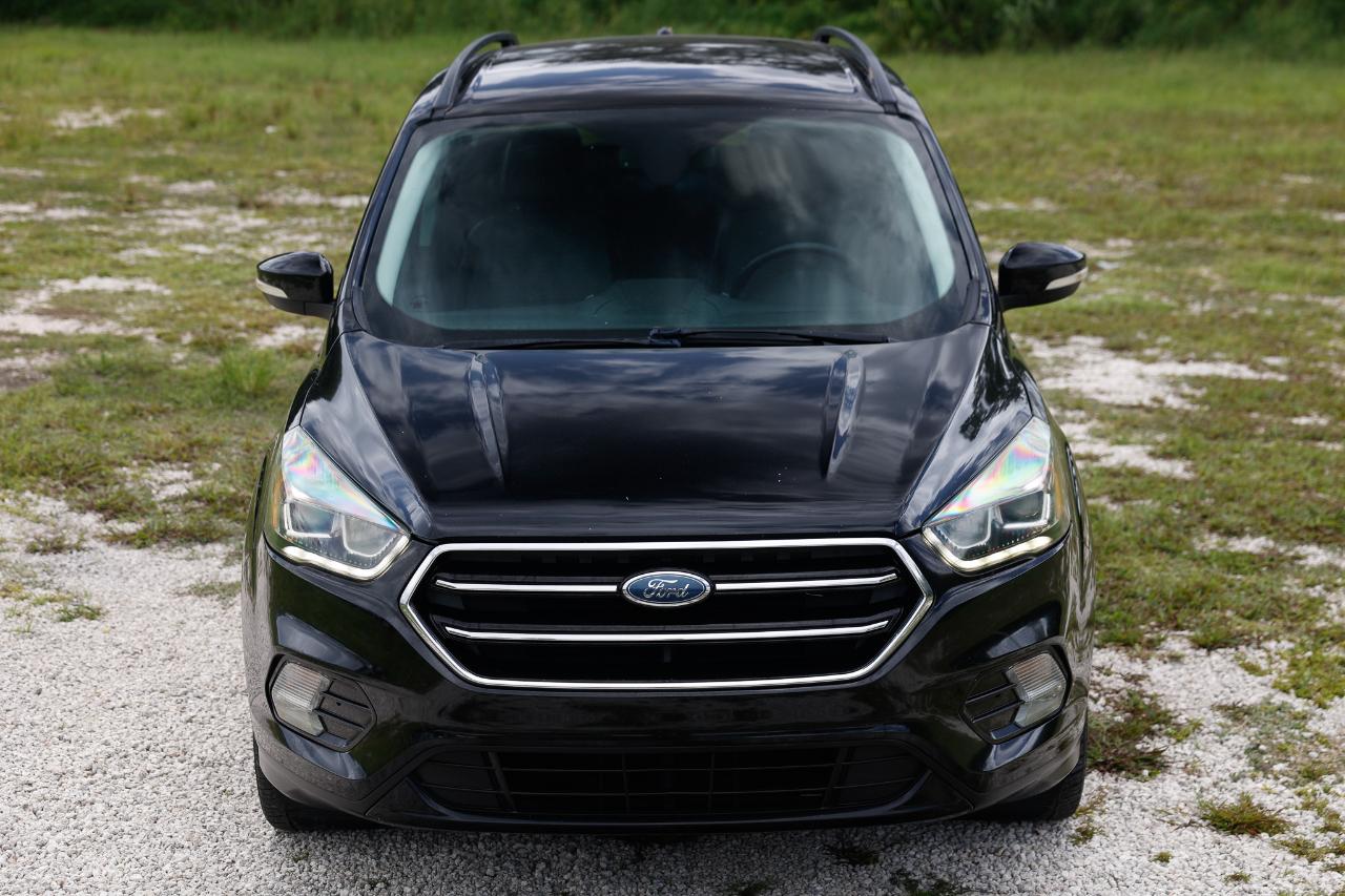 Ford Escape  2017