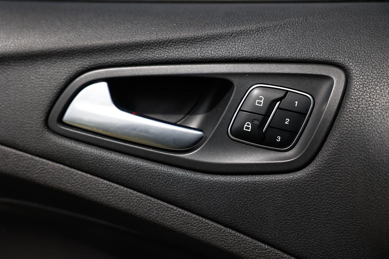 Ford Escape  2017