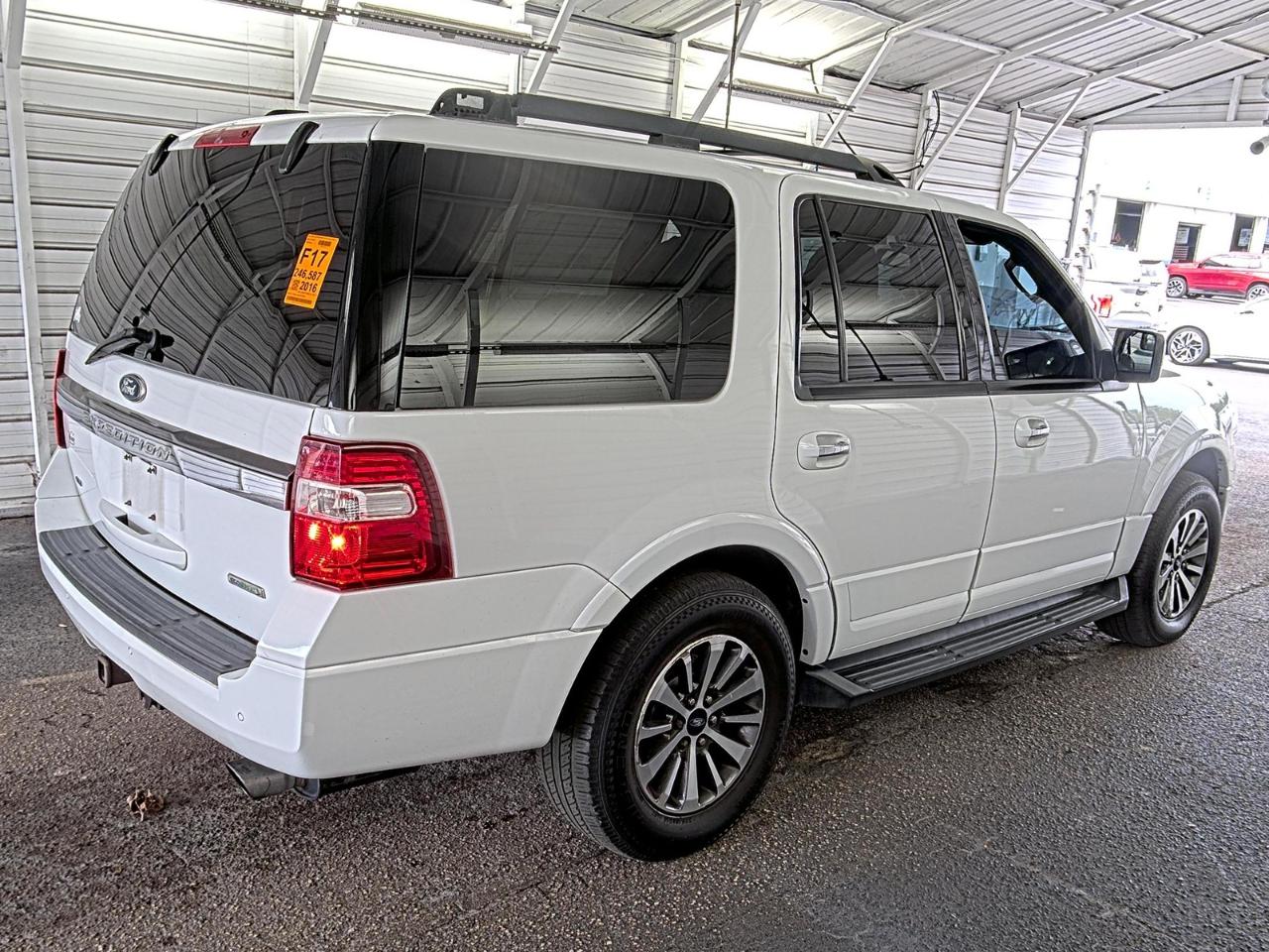 Ford Expedition  2016