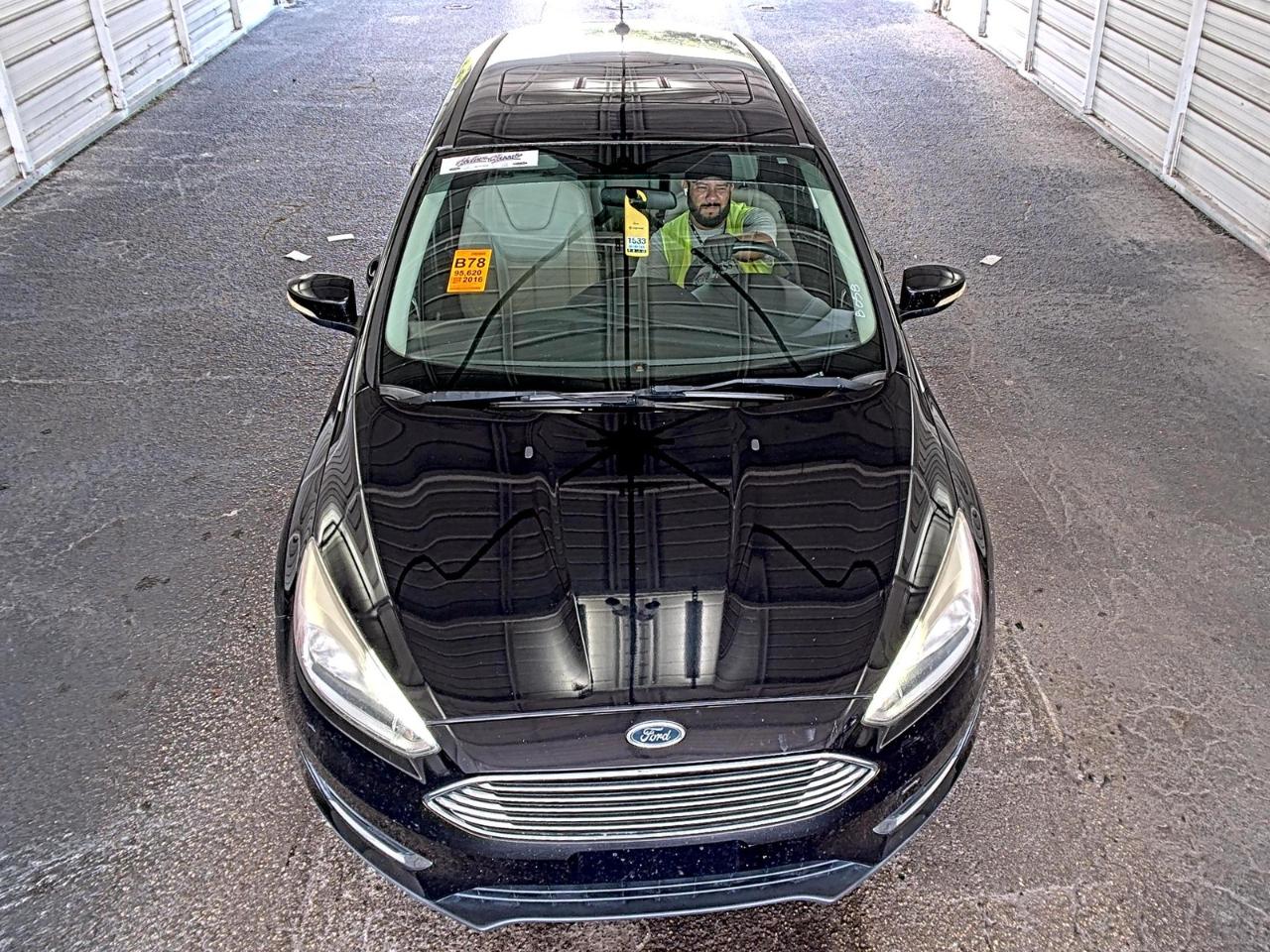 Ford Focus  2016