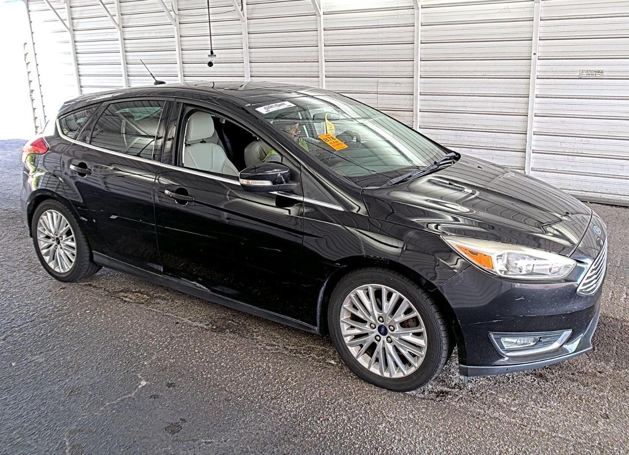 Ford Focus  2016
