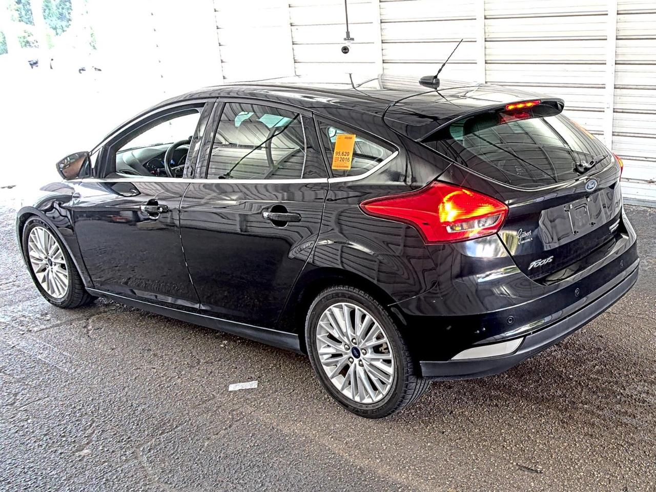 Ford Focus  2016