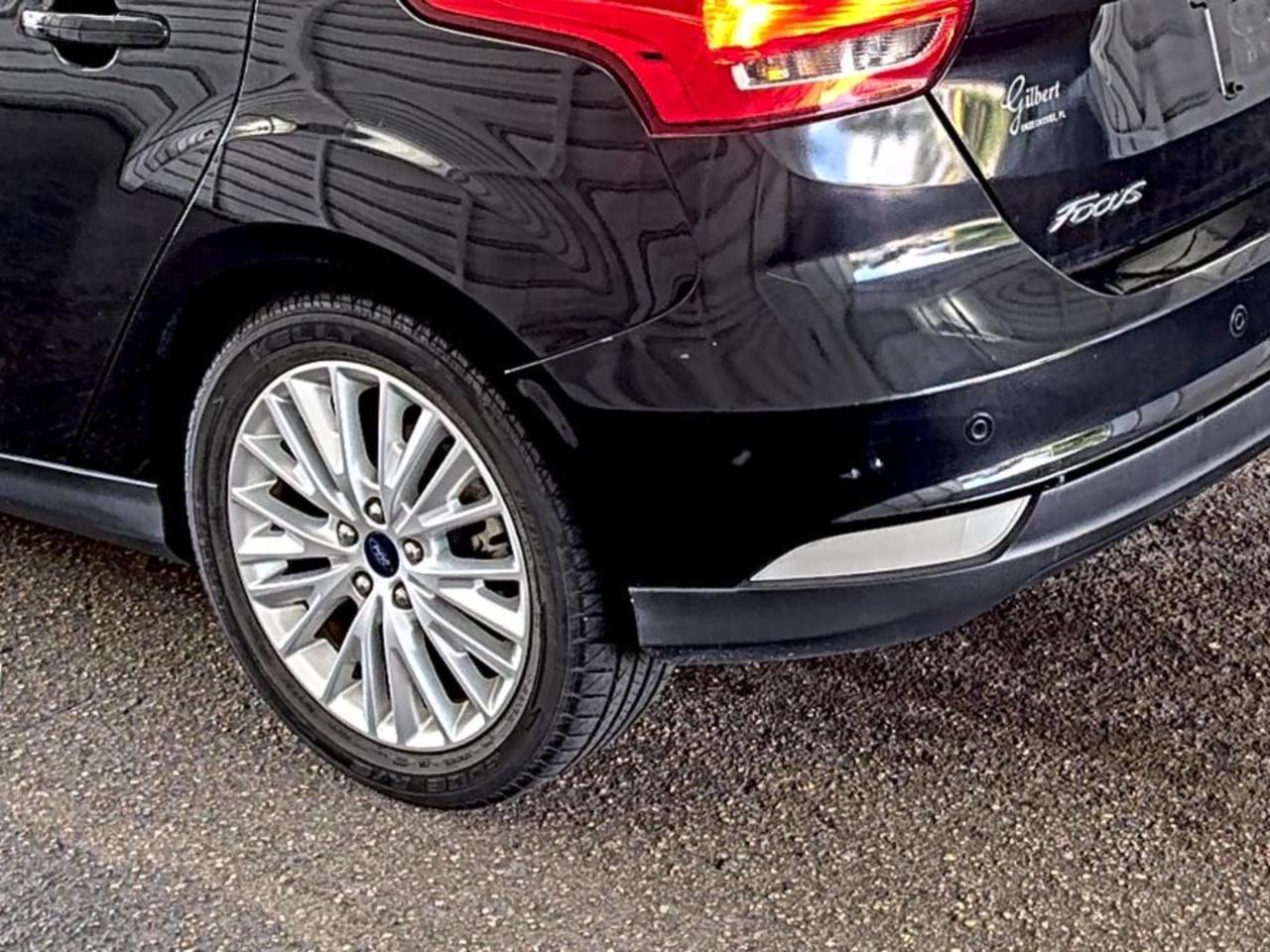 Ford Focus  2016