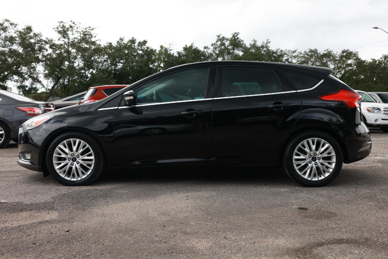 Ford Focus  2016