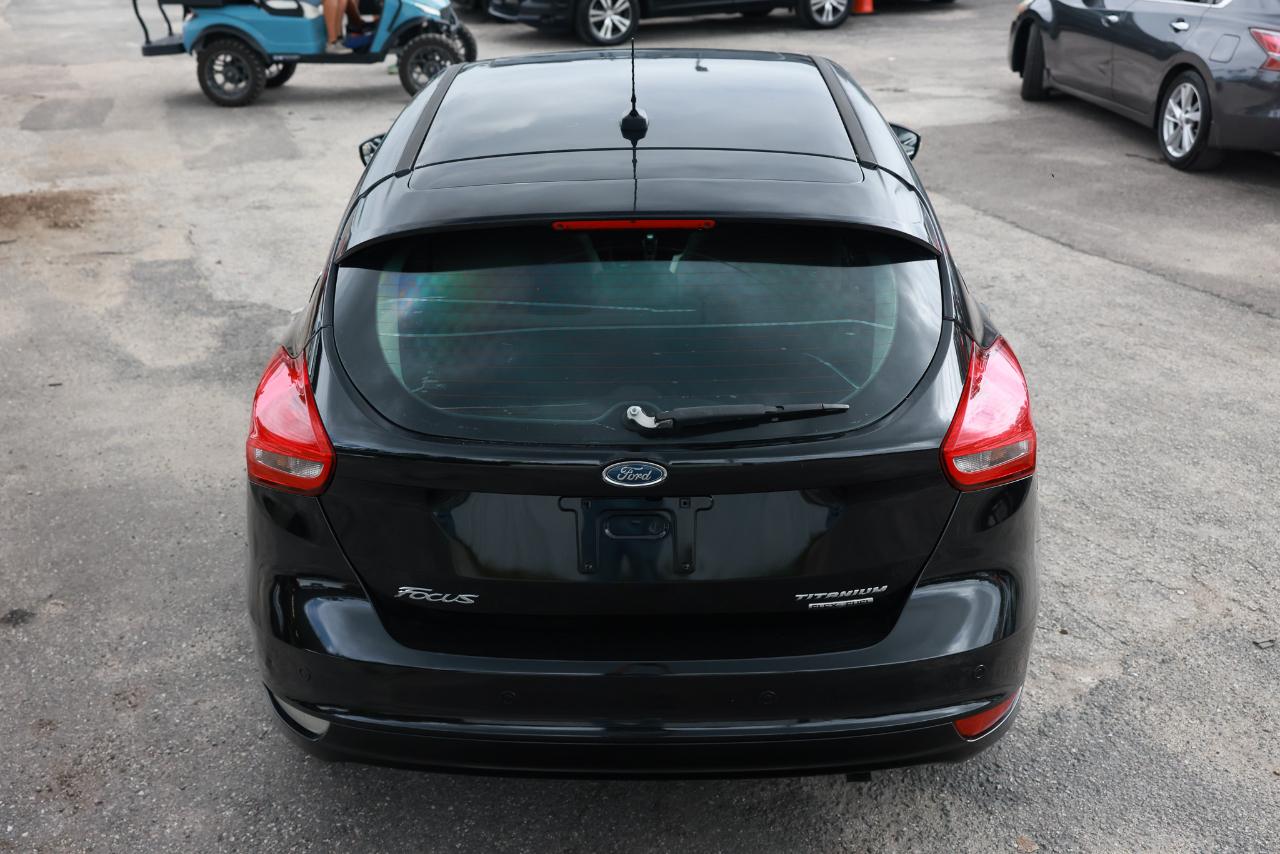 Ford Focus  2016
