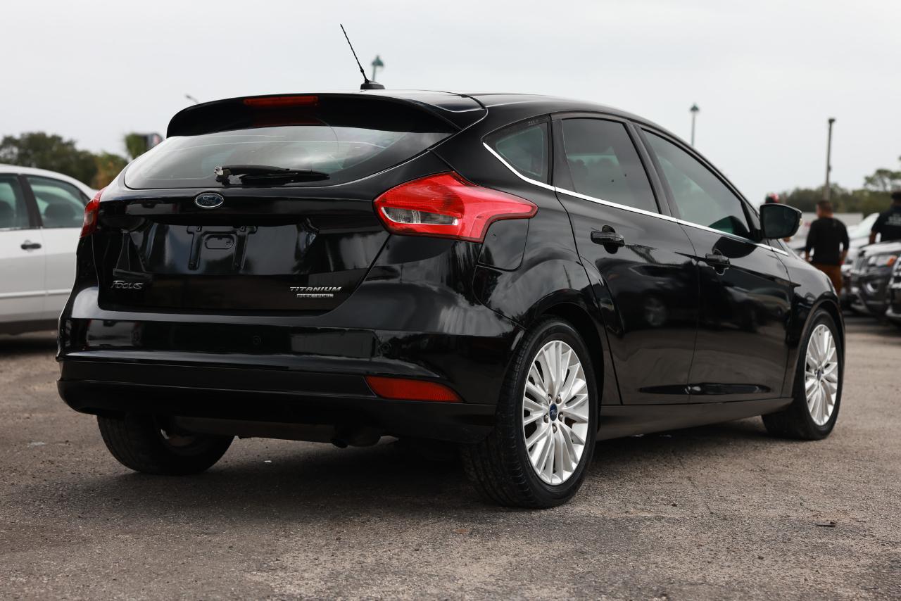 Ford Focus  2016