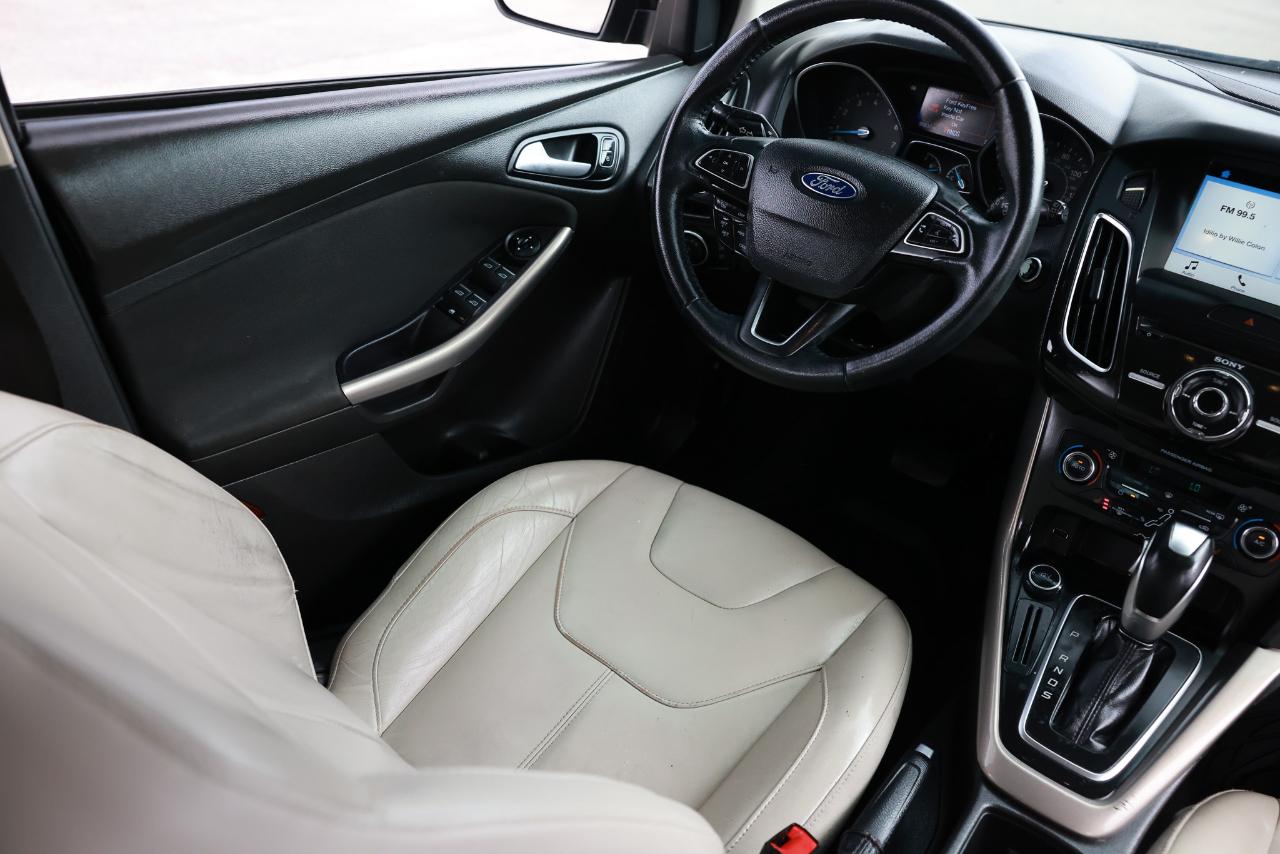 Ford Focus  2016