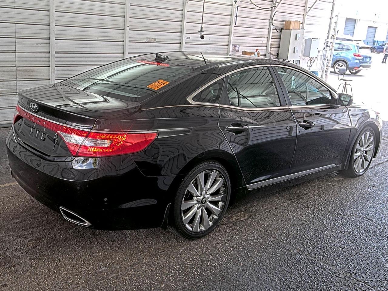 Hyundai Azera  2013