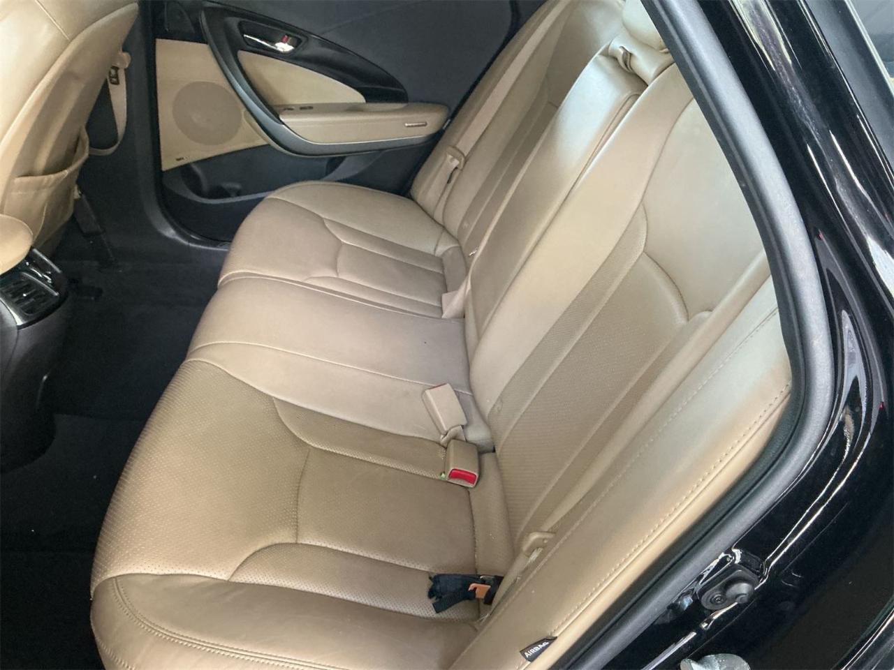 Hyundai Azera  2013