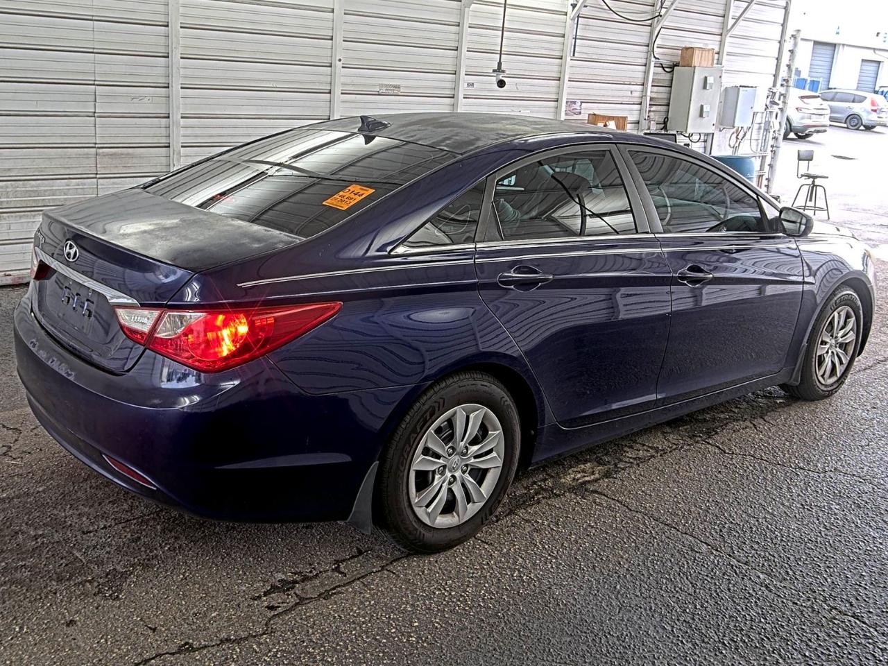 Hyundai Sonata  2013