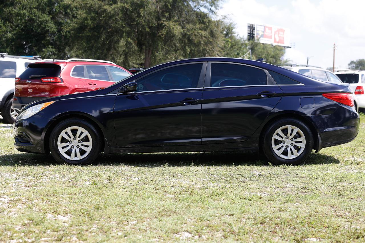 Hyundai Sonata  2013