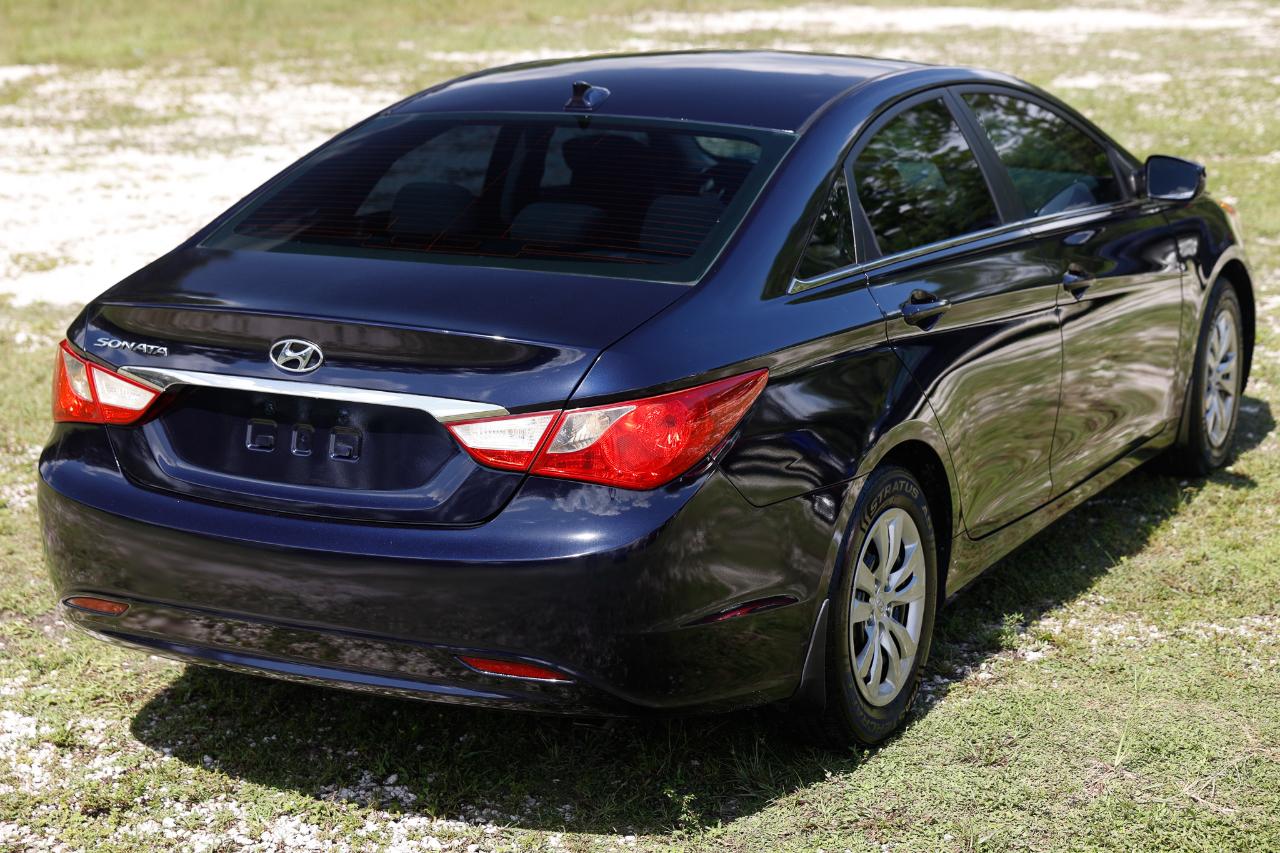 Hyundai Sonata  2013