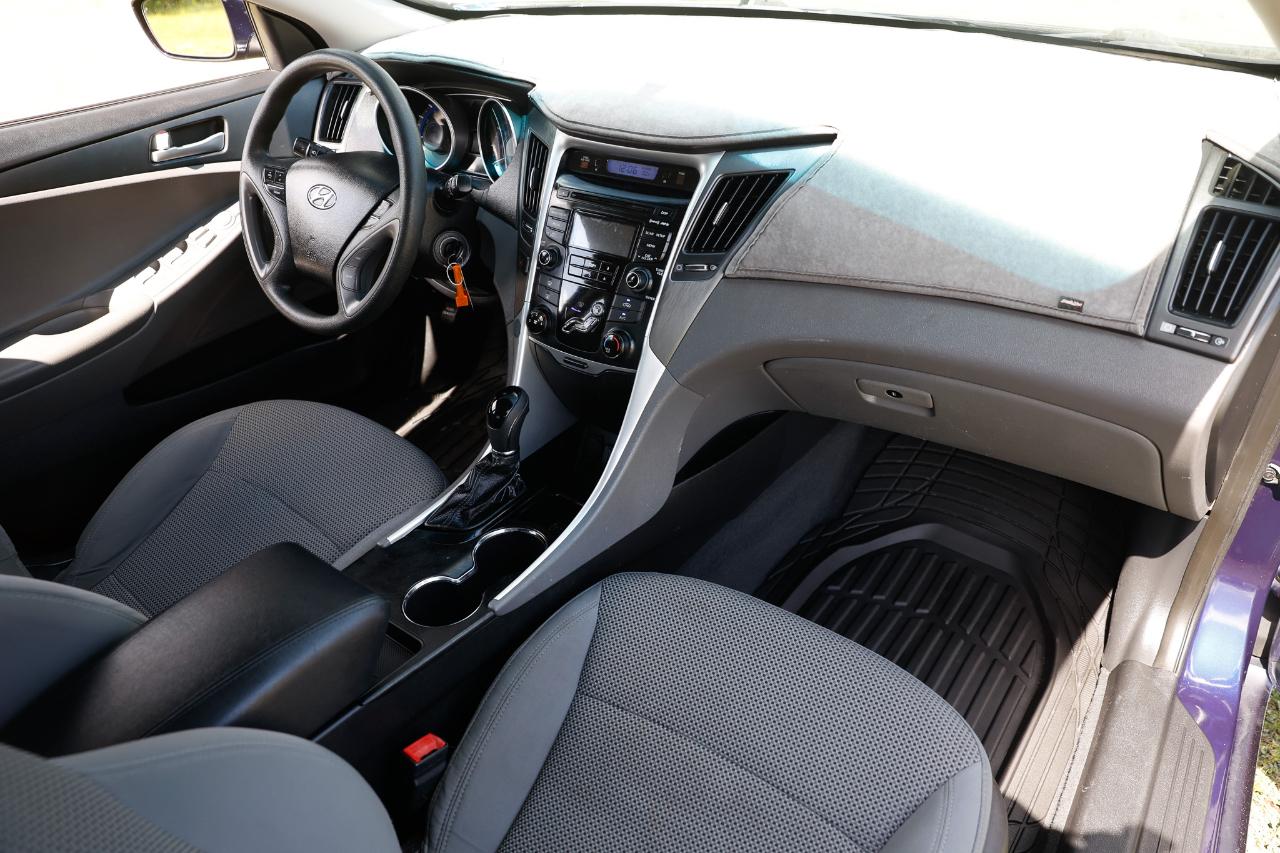 Hyundai Sonata  2013