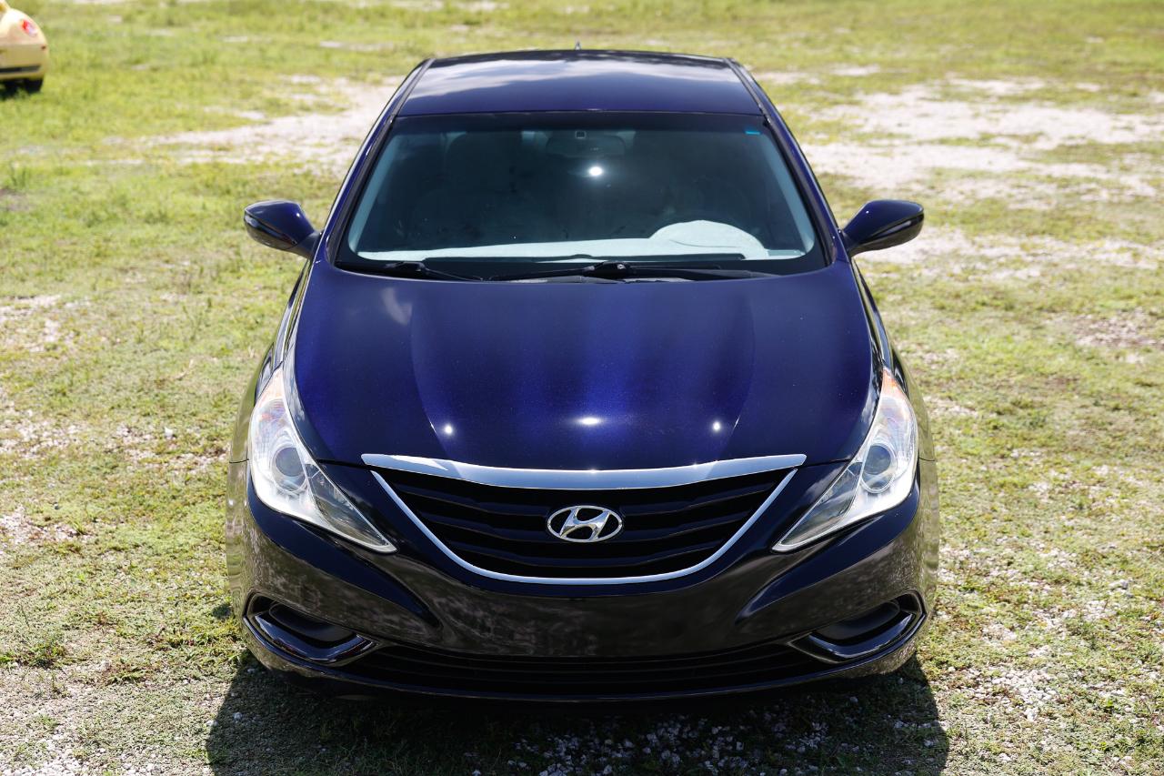 Hyundai Sonata  2013