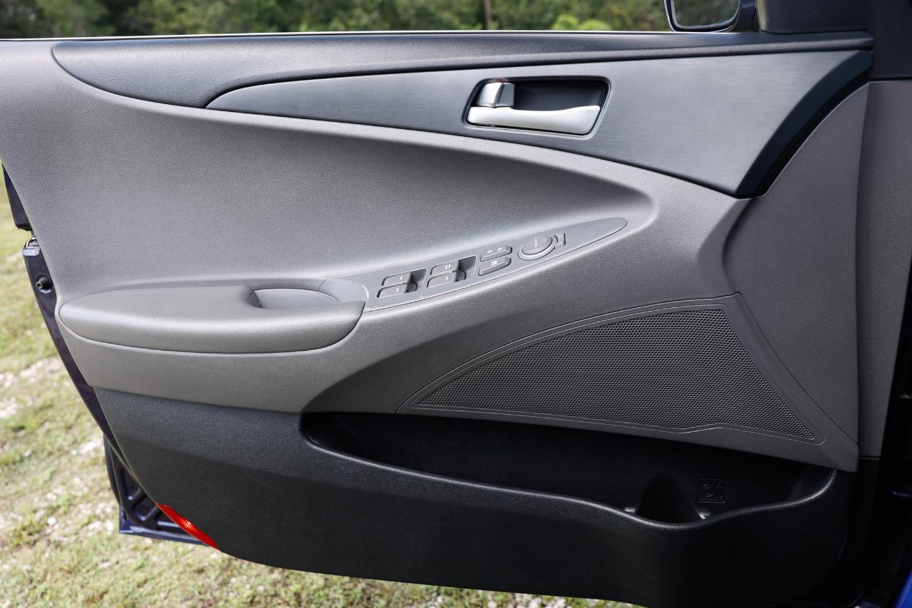 Hyundai Sonata  2013