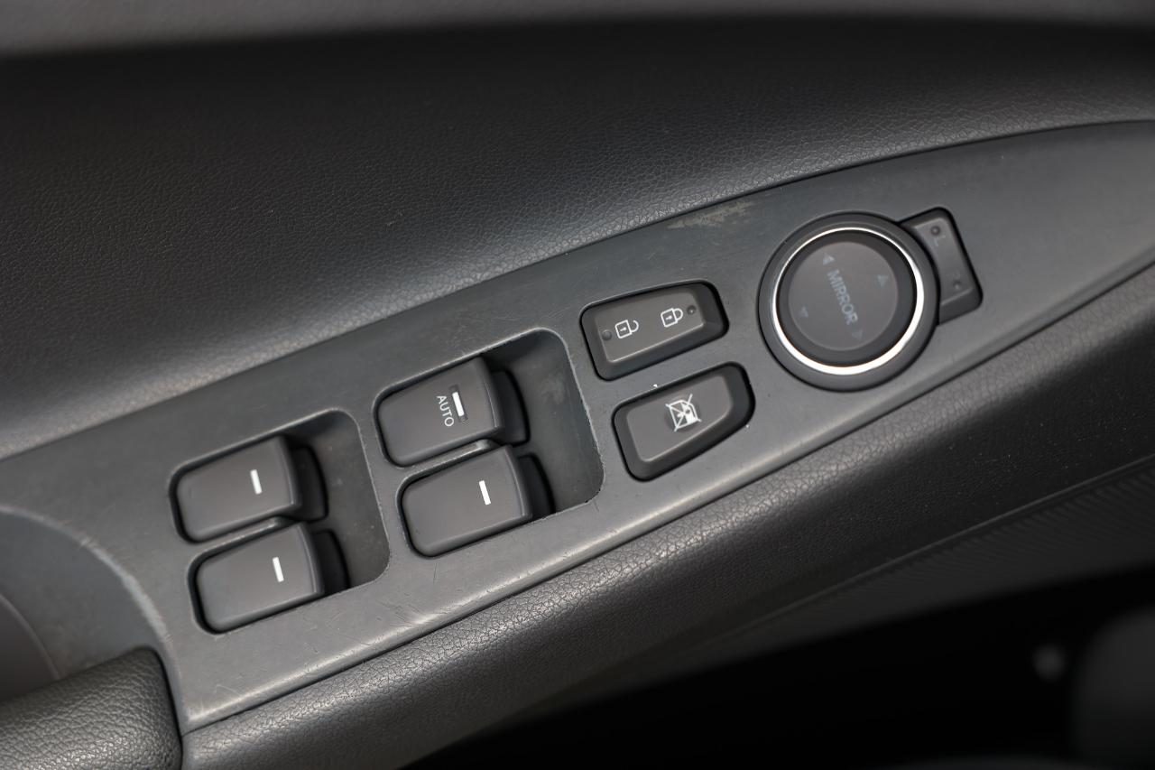 Hyundai Sonata  2013
