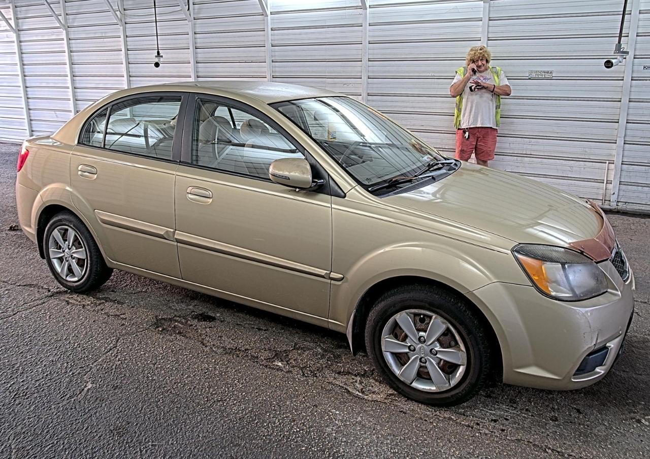 Kia Rio  2010