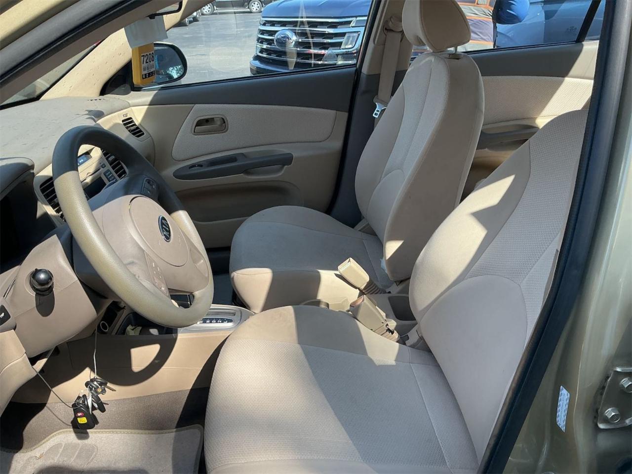 Kia Rio  2010
