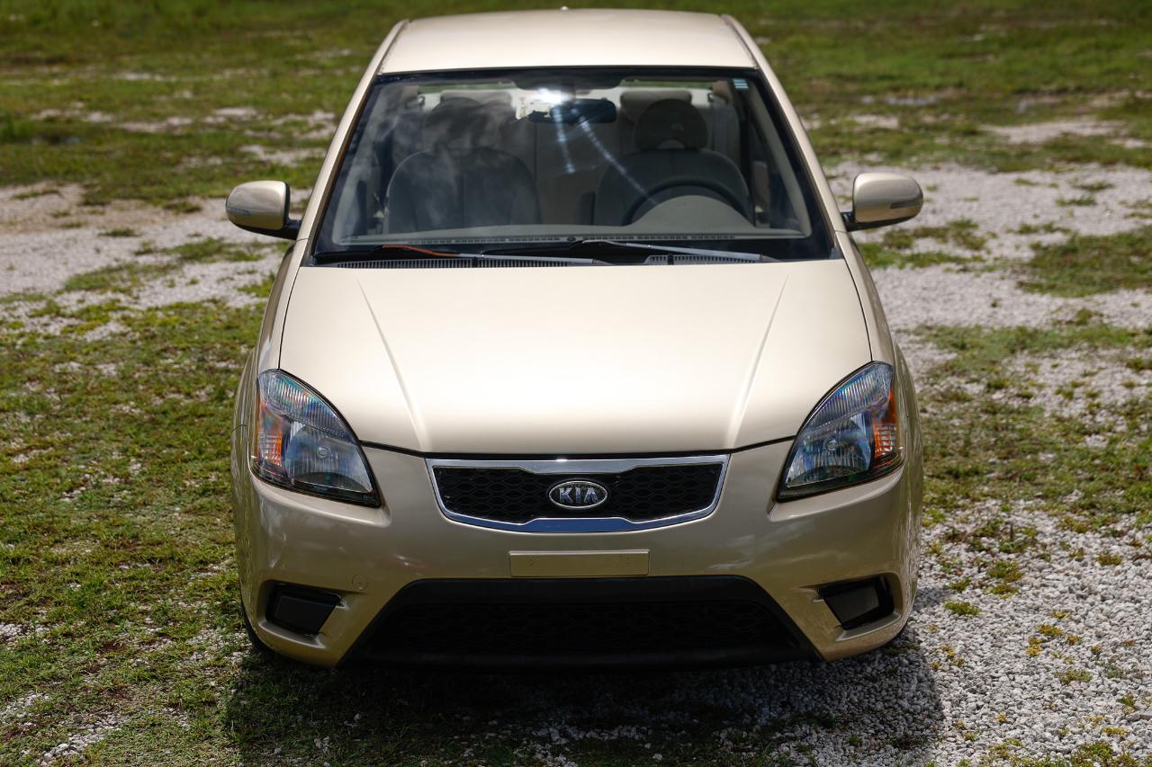 Kia Rio  2010