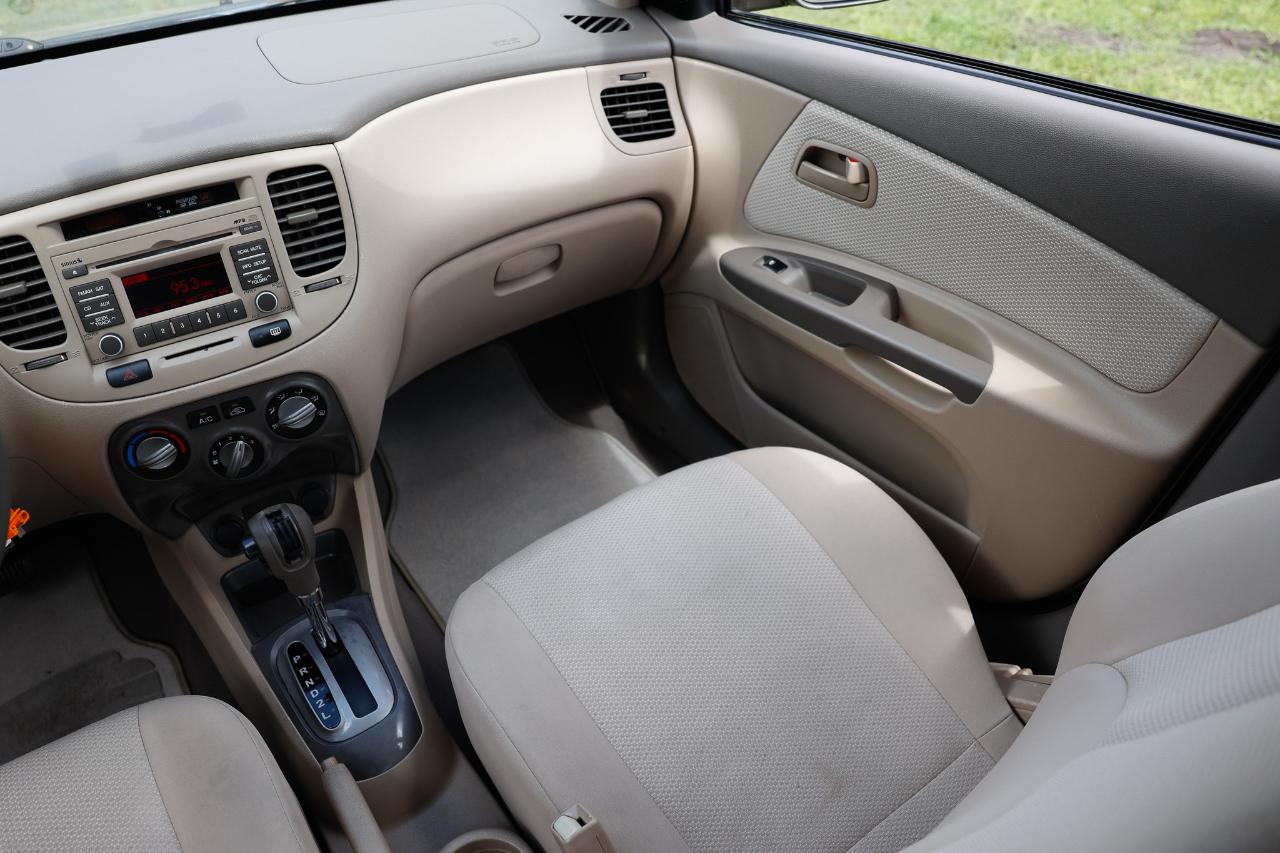 Kia Rio  2010