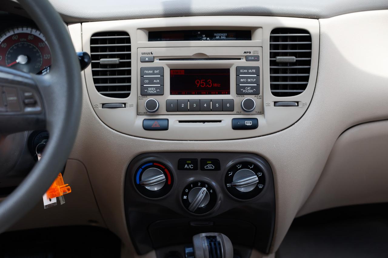 Kia Rio  2010