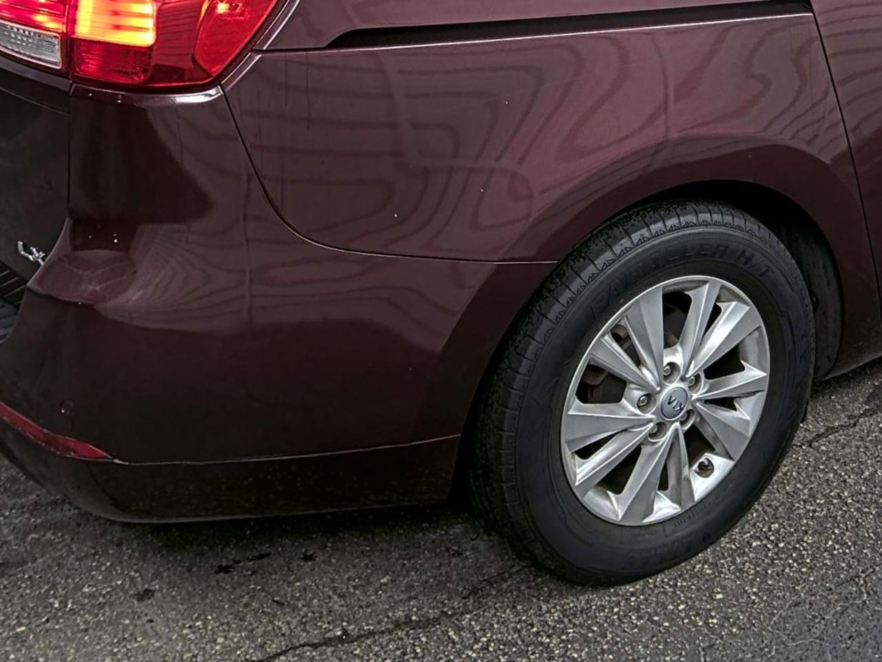 Kia Sedona  2015