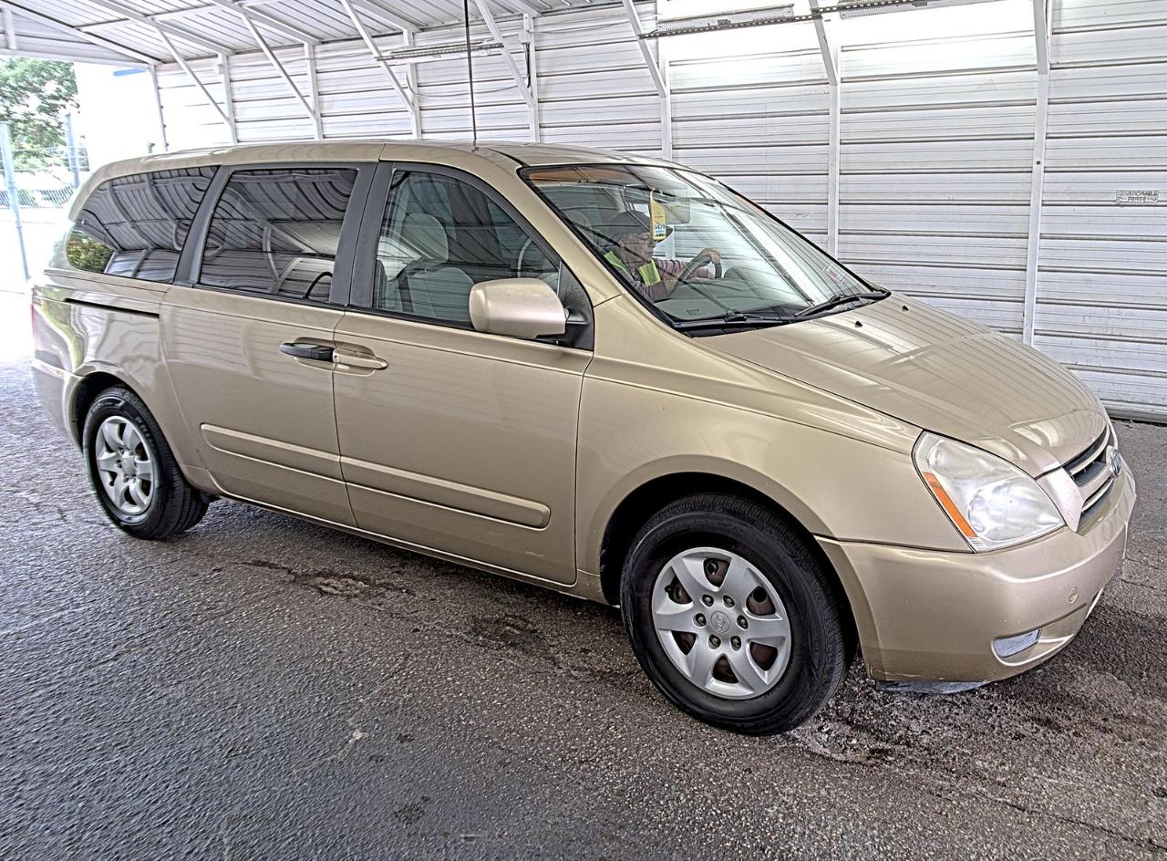Kia Sedona  2006